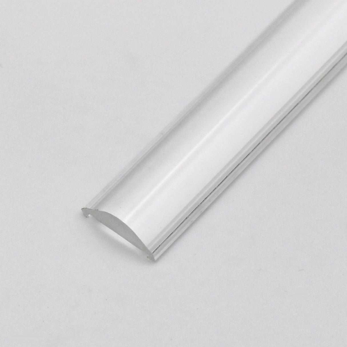 A 30 Degree Optic Lens for Alu-Round profile, featuring a clear, semi-cylindrical design with a flat side, is placed on a plain white background.