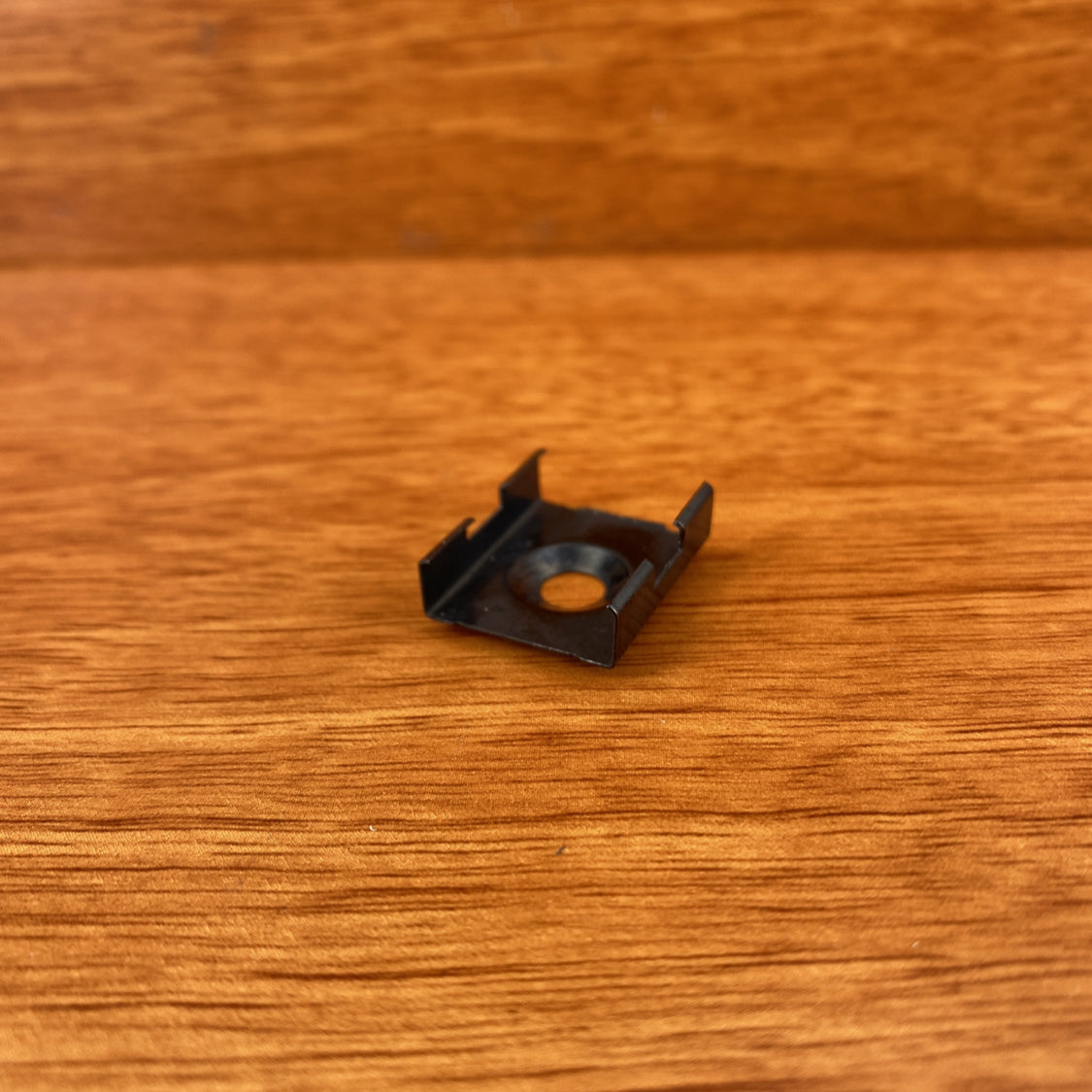 Single Mounting Clip - Wired4Signs USA - Buy LED lighting online