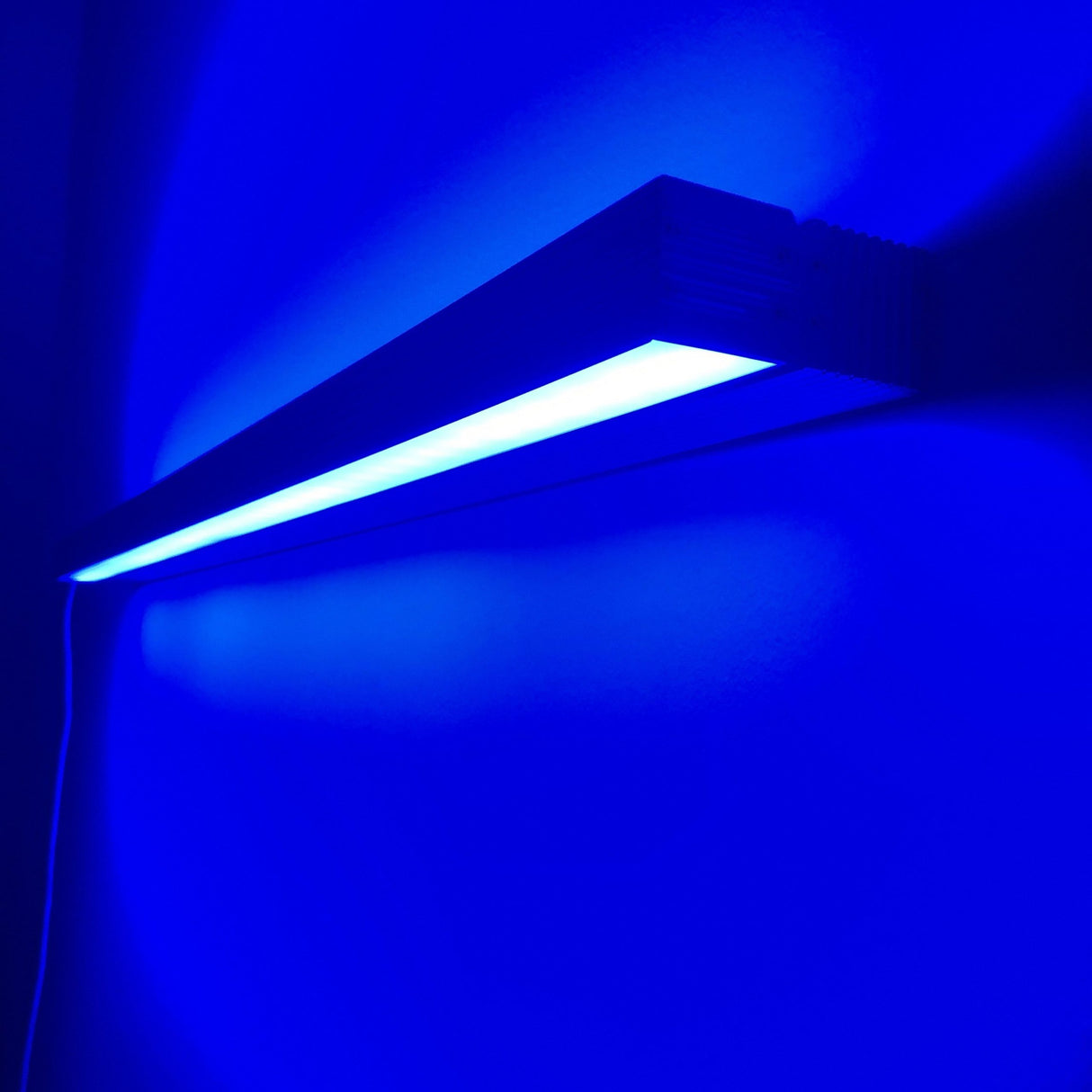 (Discontinued) Double-Sided LED Wall Sconce Channel ~ Model PL35D - Wired4Signs USA - Buy LED lighting online