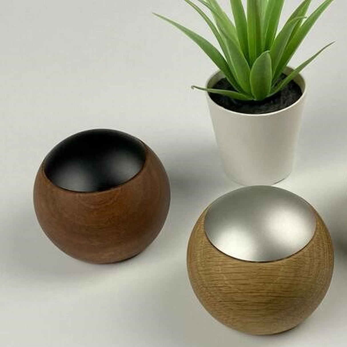 Portable Casambi Smart Touch Switch ~ Model Lepuk - Wired4Signs USA - Buy LED lighting online