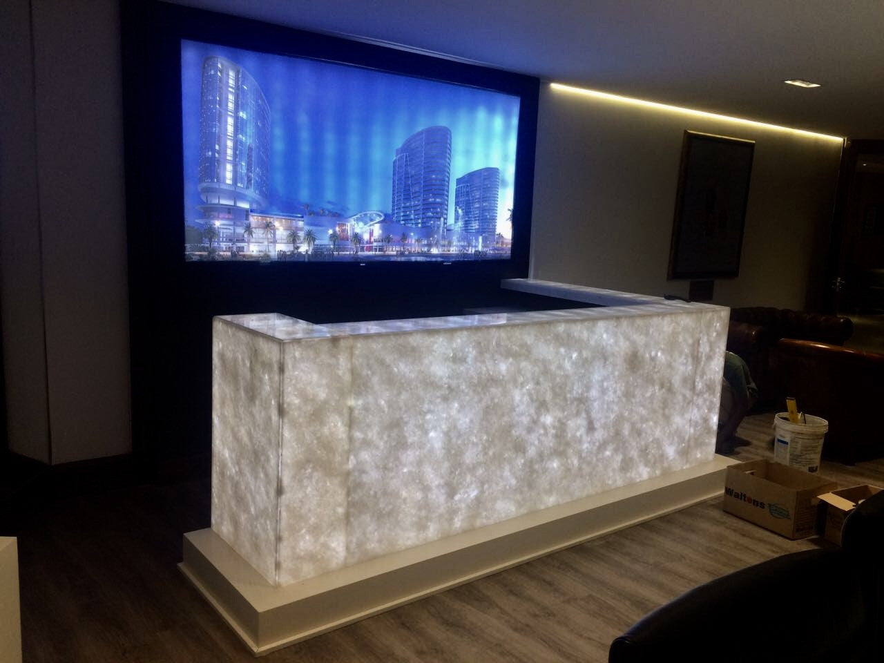 LED illuminated counter marble onyx