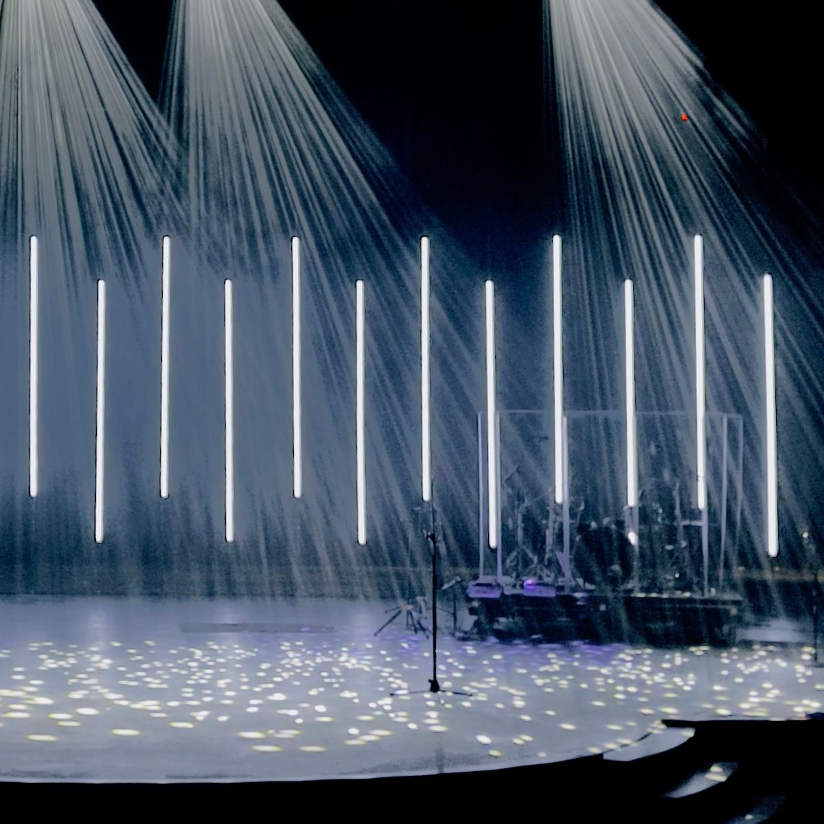 LED tube light diffusers used for customizable stage lights