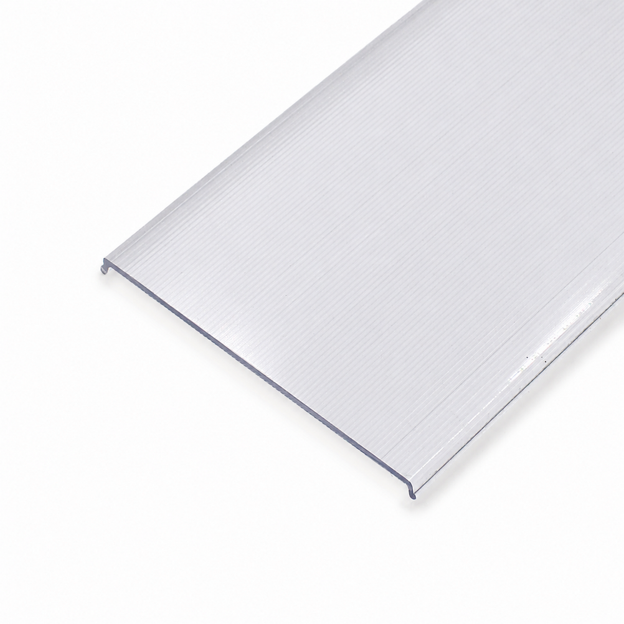 A clear, flat, rectangular sheet of ribbed plastic with slightly raised edges is displayed on a white background—ideal as a Diffuser for PLW80N, RPLW80, RPLW80-FL, and other Alu-Triangle series profiles.