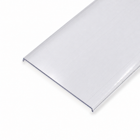 A clear, flat, rectangular sheet of ribbed plastic with slightly raised edges is displayed on a white background—ideal as a Diffuser for PLW80N, RPLW80, RPLW80-FL, and other Alu-Triangle series profiles.