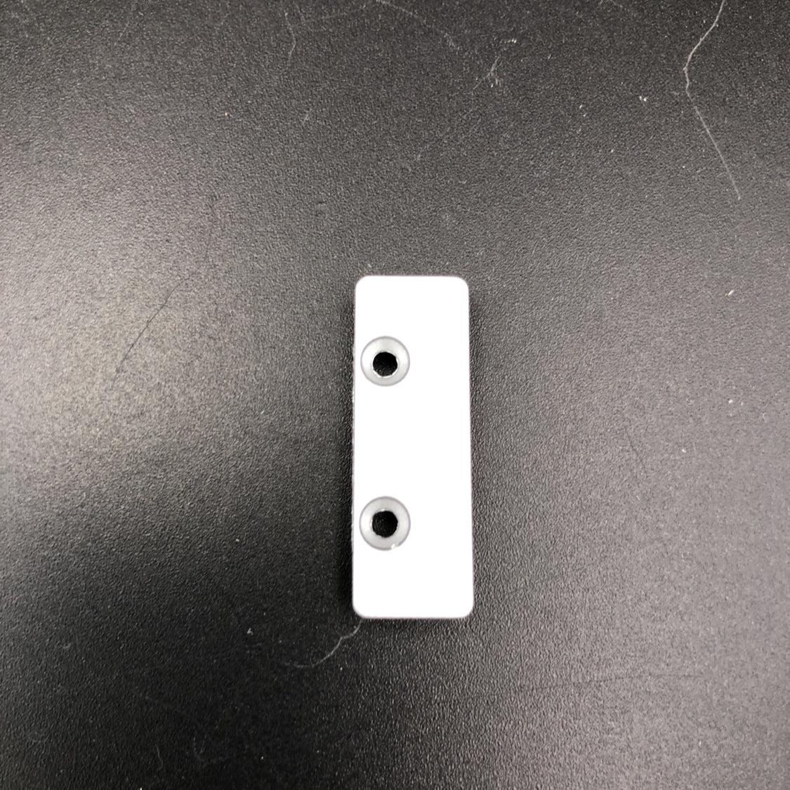 Aluminum end cap for (small) mounting base